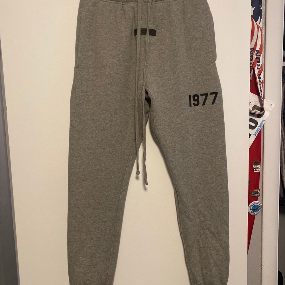xs essentials fog joggers - 1977